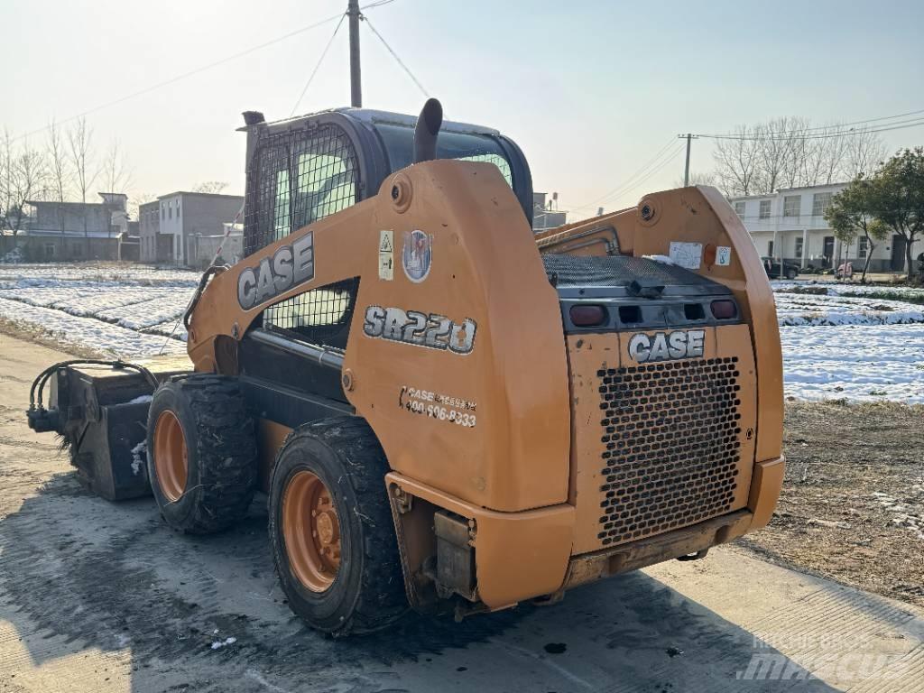 CASE SR220 Skid steer loaders