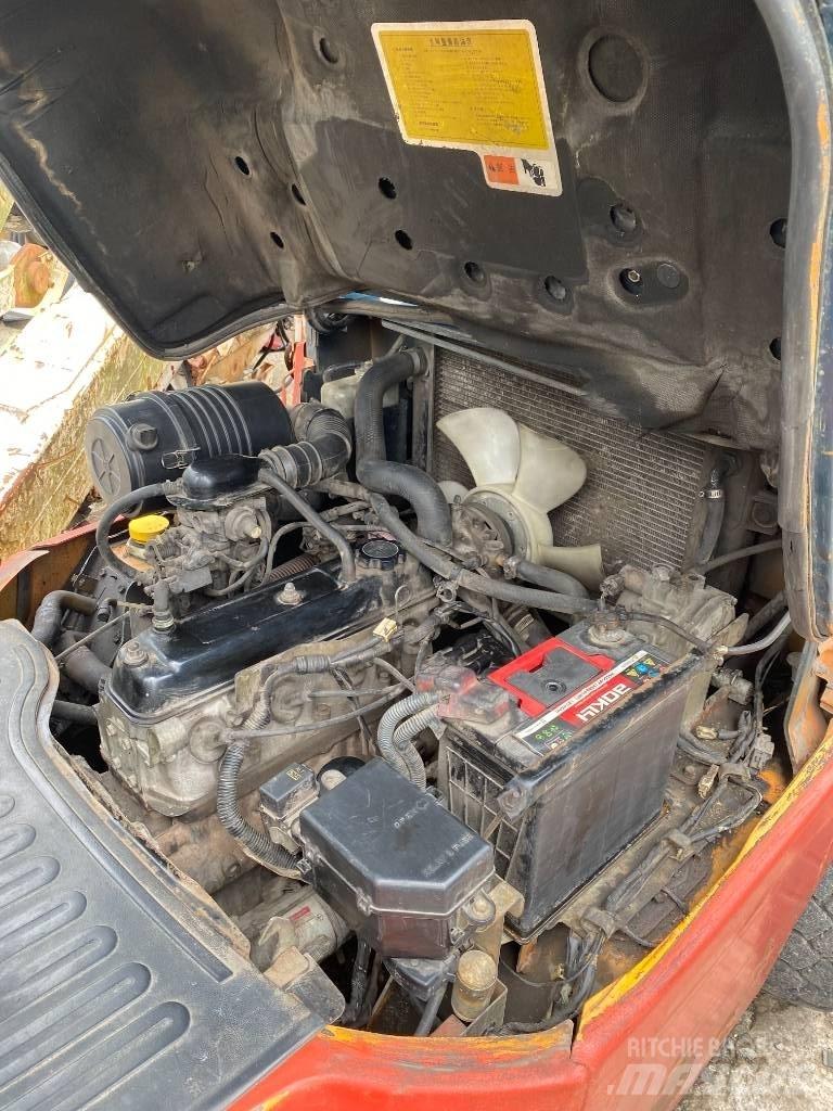 Toyota 42-7 FG 25 شاحنات LPG