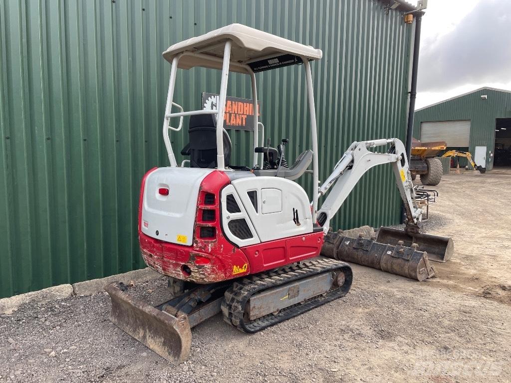 Takeuchi TB 216 حفارات صغيرة أقل من 7 طن (حفارات صغيرة)