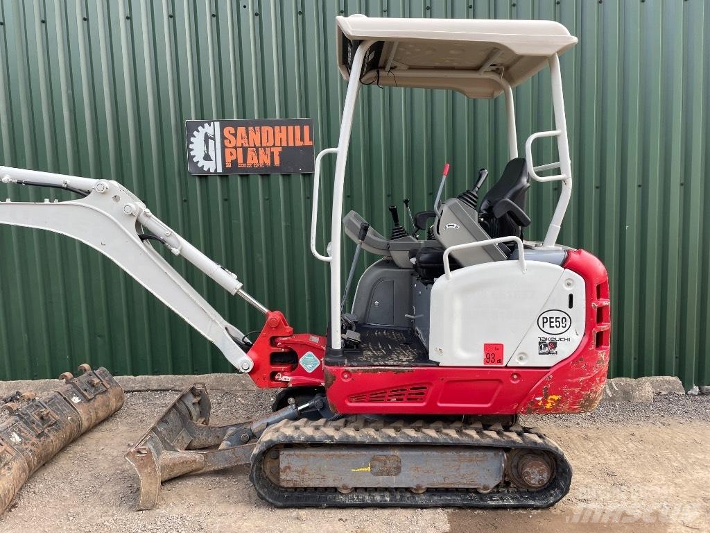 Takeuchi TB 216 حفارات صغيرة أقل من 7 طن (حفارات صغيرة)