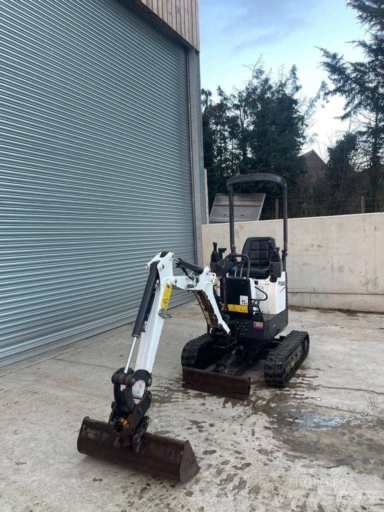 Bobcat E 10 حفارات صغيرة أقل من 7 طن (حفارات صغيرة)