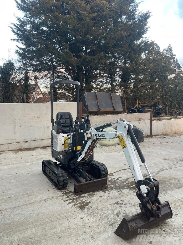 Bobcat E 10 حفارات صغيرة أقل من 7 طن (حفارات صغيرة)