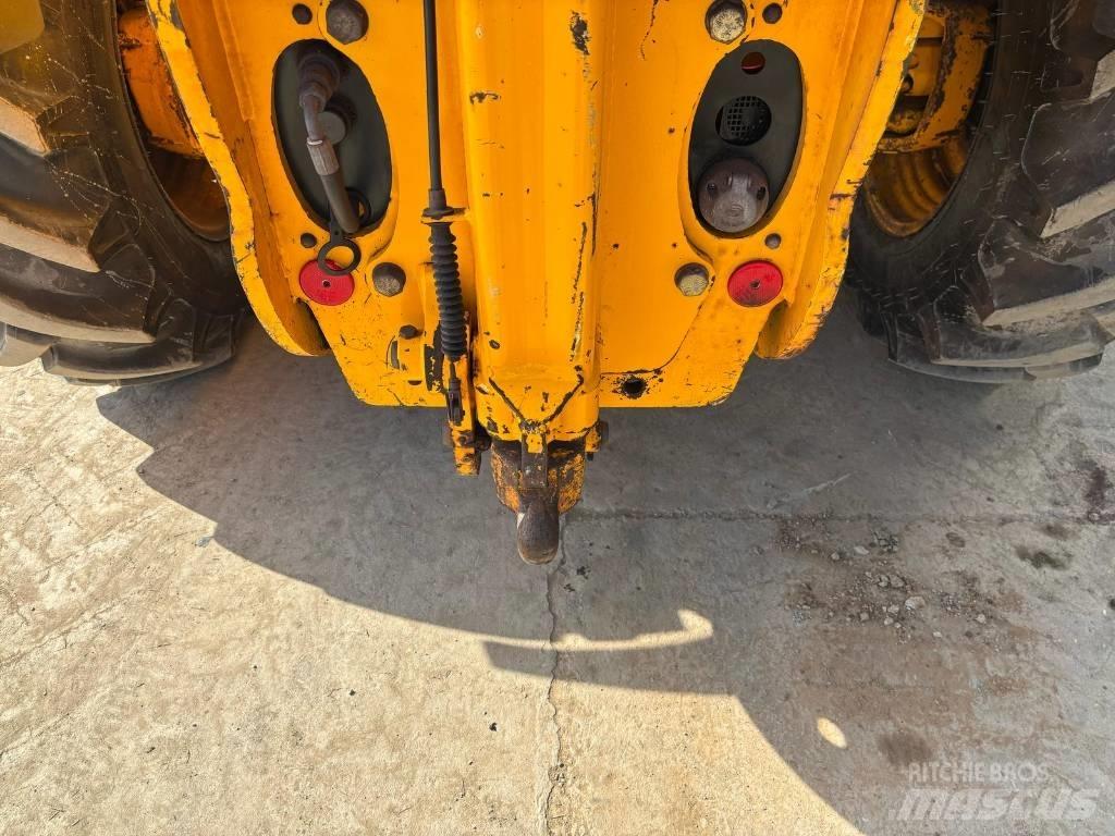 JCB 541-70 Agri معدات مناولة لأغراض الزراعة