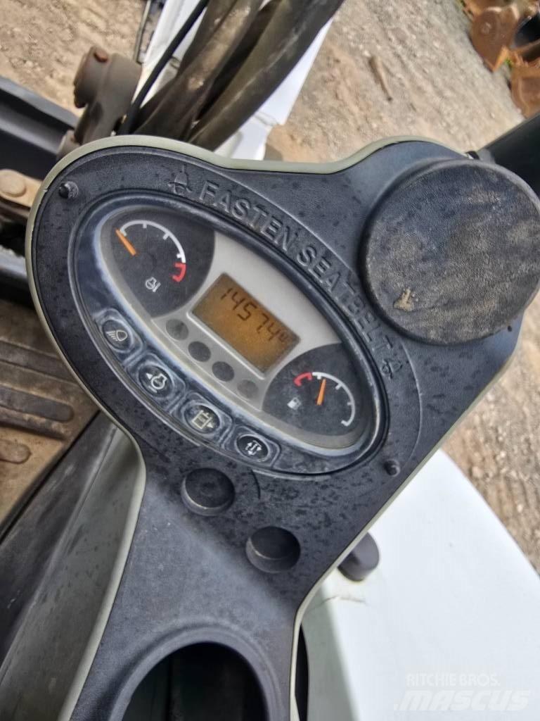 Bobcat E 50 حفارات صغيرة أقل من 7 طن (حفارات صغيرة)