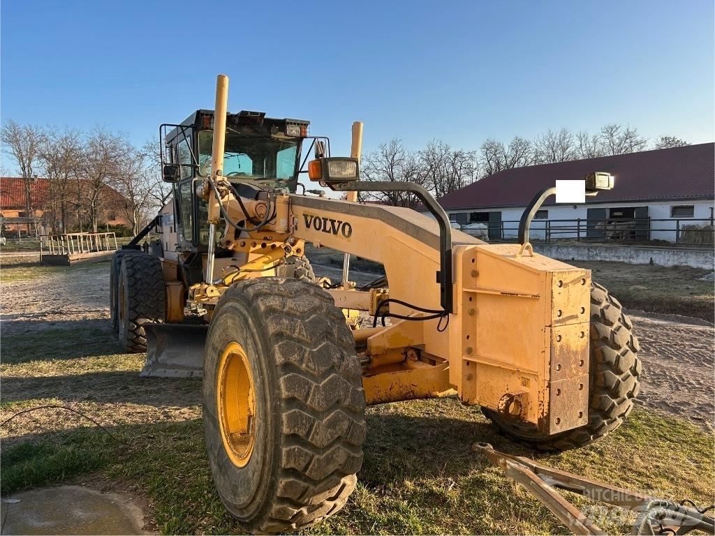Volvo G 780 معدات تمهيد الطرق
