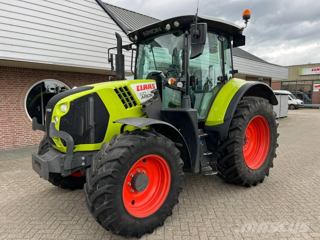 CLAAS Arion 510 CIS الجرارات
