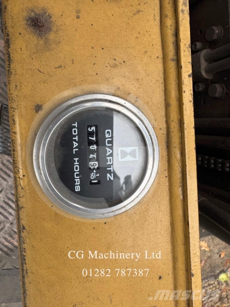 CAT EP 15 T شاحنات ذات رافعات شوكية تعمل بالكهرباء