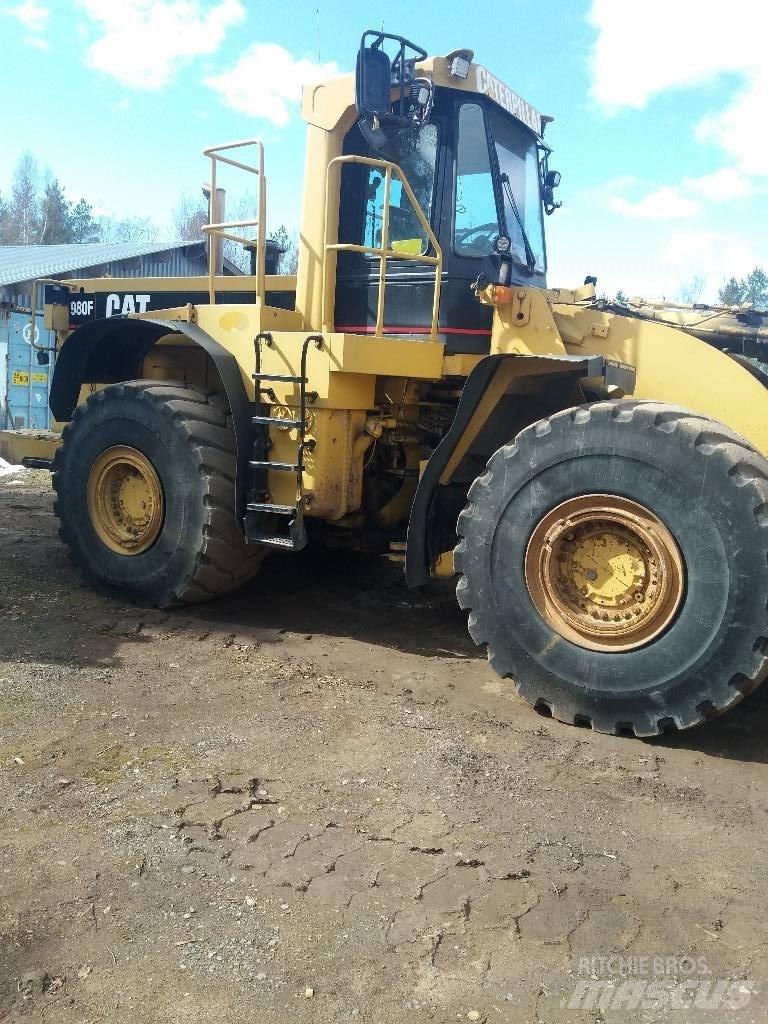CAT 980 F II لوادر بعجل