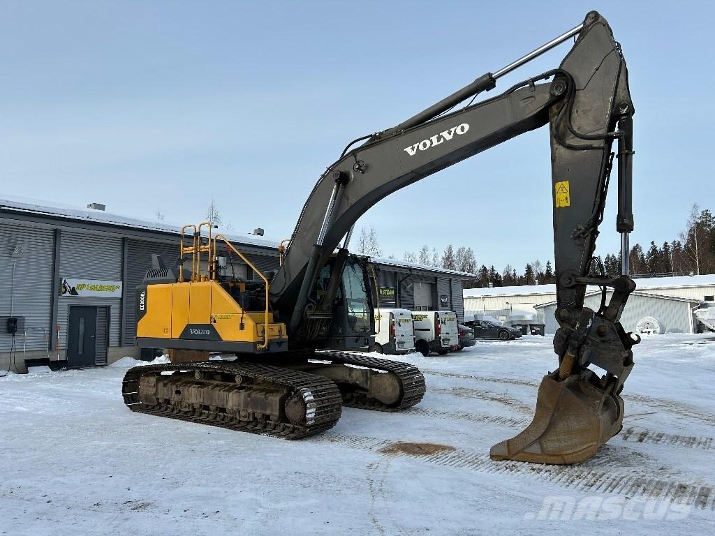 Volvo EC 300 EL حفارات زحافة