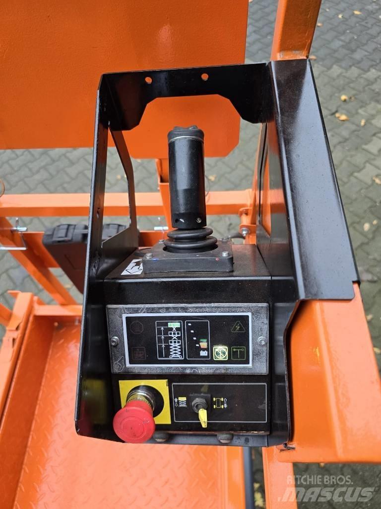 JLG R1932 رافعات مقصية الشكل