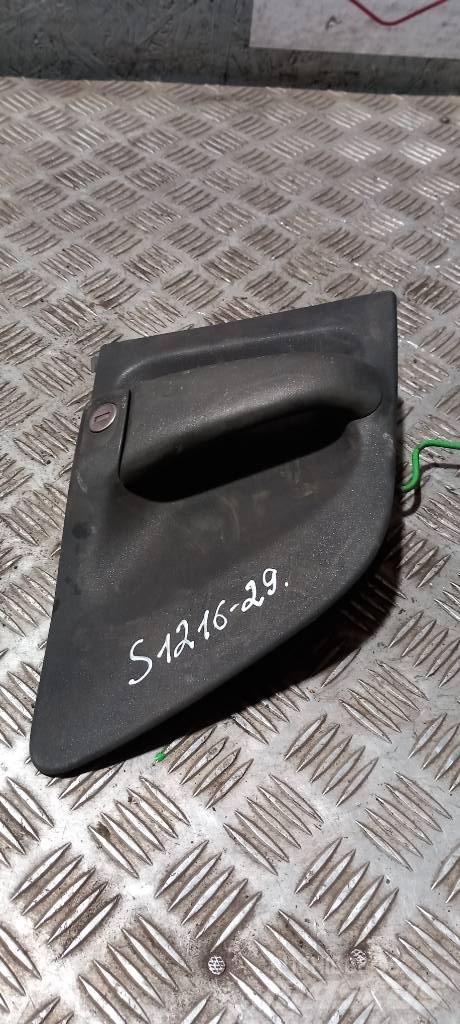 Scania R 440    2005370 كابينة والداخلية