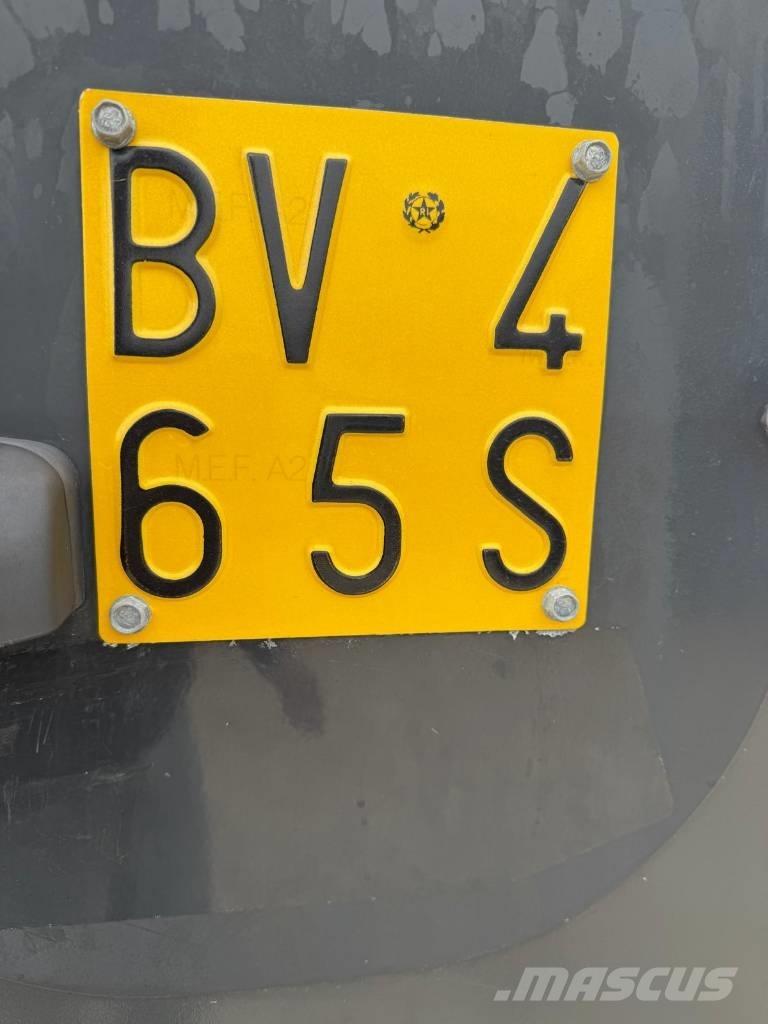 Bobcat TL 38.70 Agri مناولات متداخلة