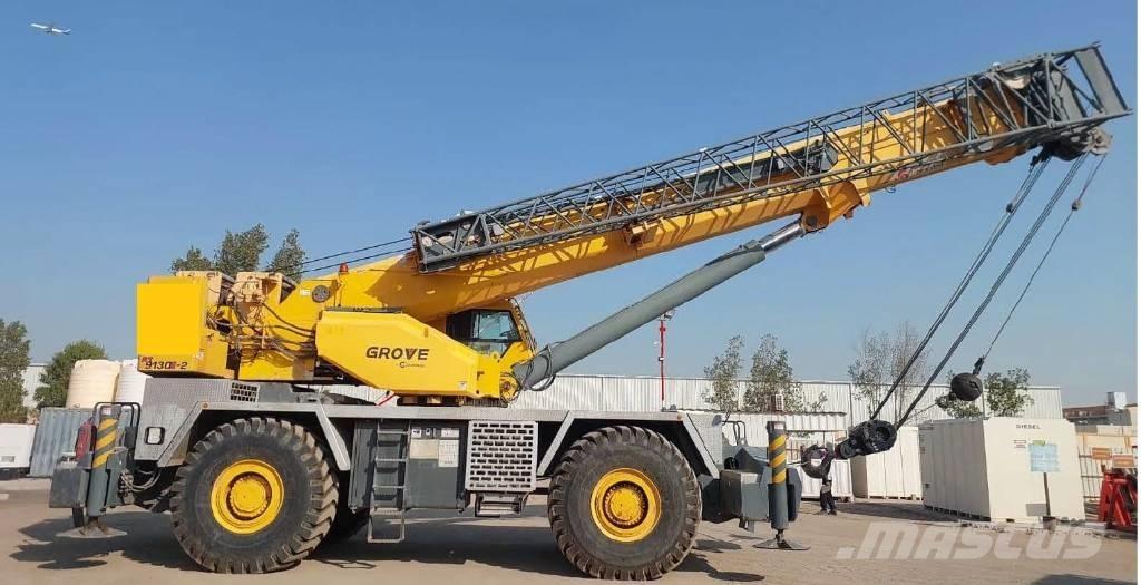 Grove RT 9130 E-2 رافعات الطرق الوعرة