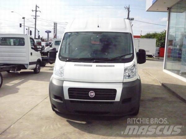 Fiat Ducato Lwbmed شاحنة مقفلة