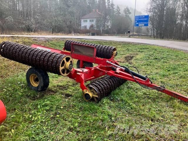 Väderstad Roller مداحل