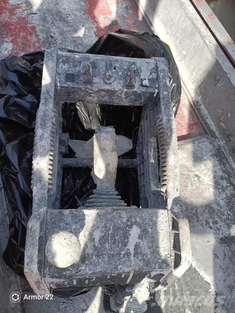 JLG 1930 ES رافعات مقصية الشكل