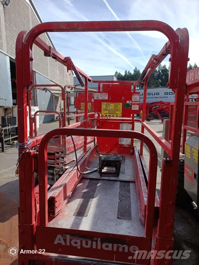 JLG 1930 ES رافعات مقصية الشكل