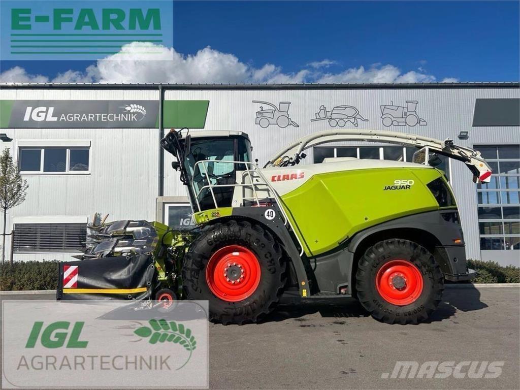 CLAAS jaguar 930 علافات ذاتية الدفع