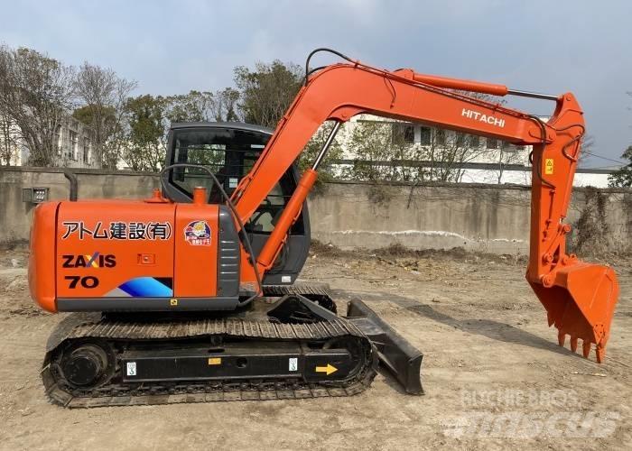 Hitachi ZX 70 حفارات زحافة