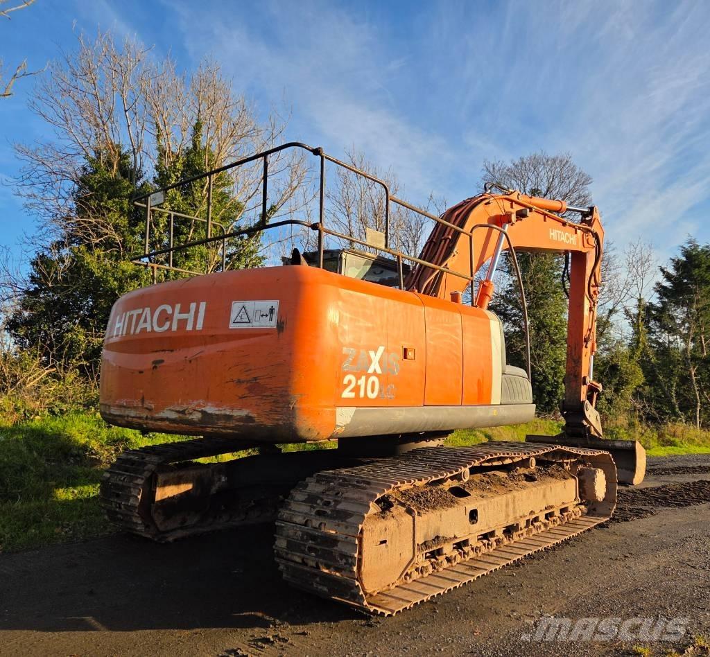 Hitachi ZX 210 LC-3 حفارات زحافة