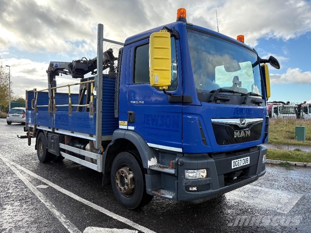 MAN TGM 15.250 شاحنات الرافعات