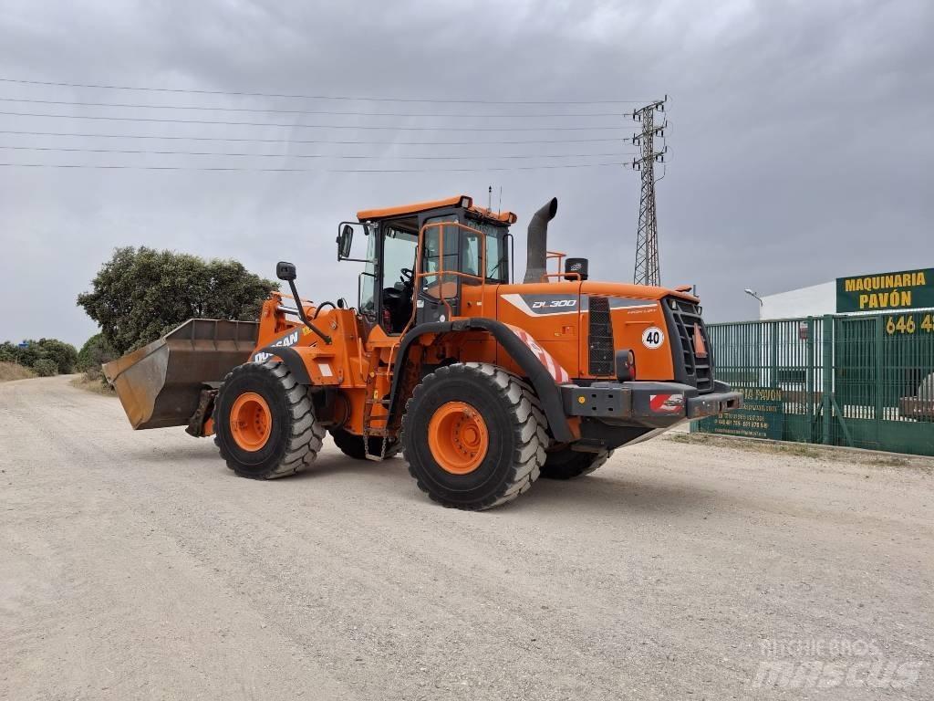 Doosan DL 300-5 لوادر بعجل