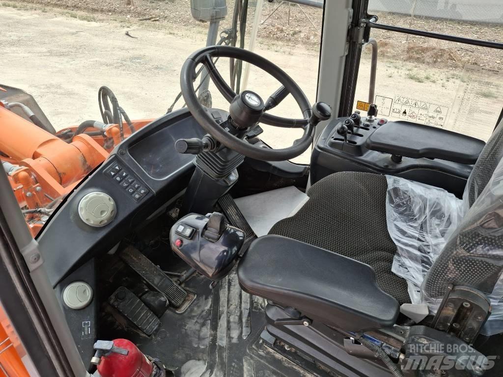 Doosan DL 300-5 لوادر بعجل