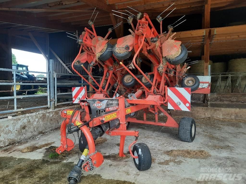 Kuhn Gf10802 tg2 مكابس وميبسات التبن