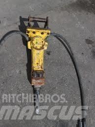 Atlas Copco SB 152 مطارق / كسارات