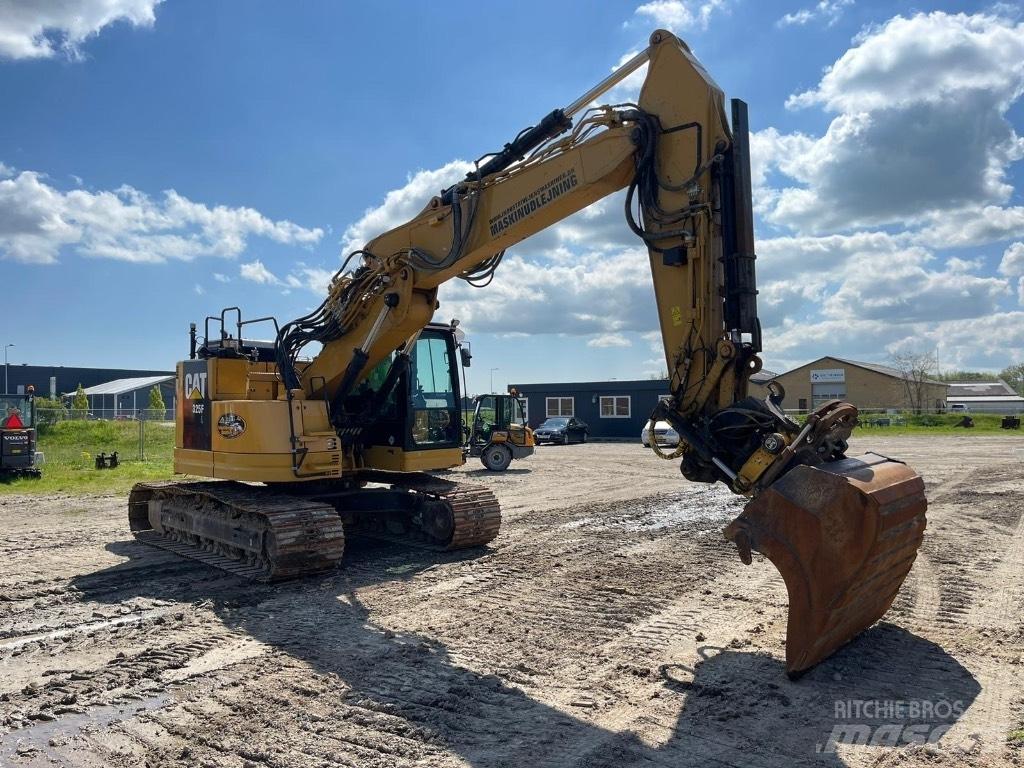 CAT 325 F حفارات زحافة