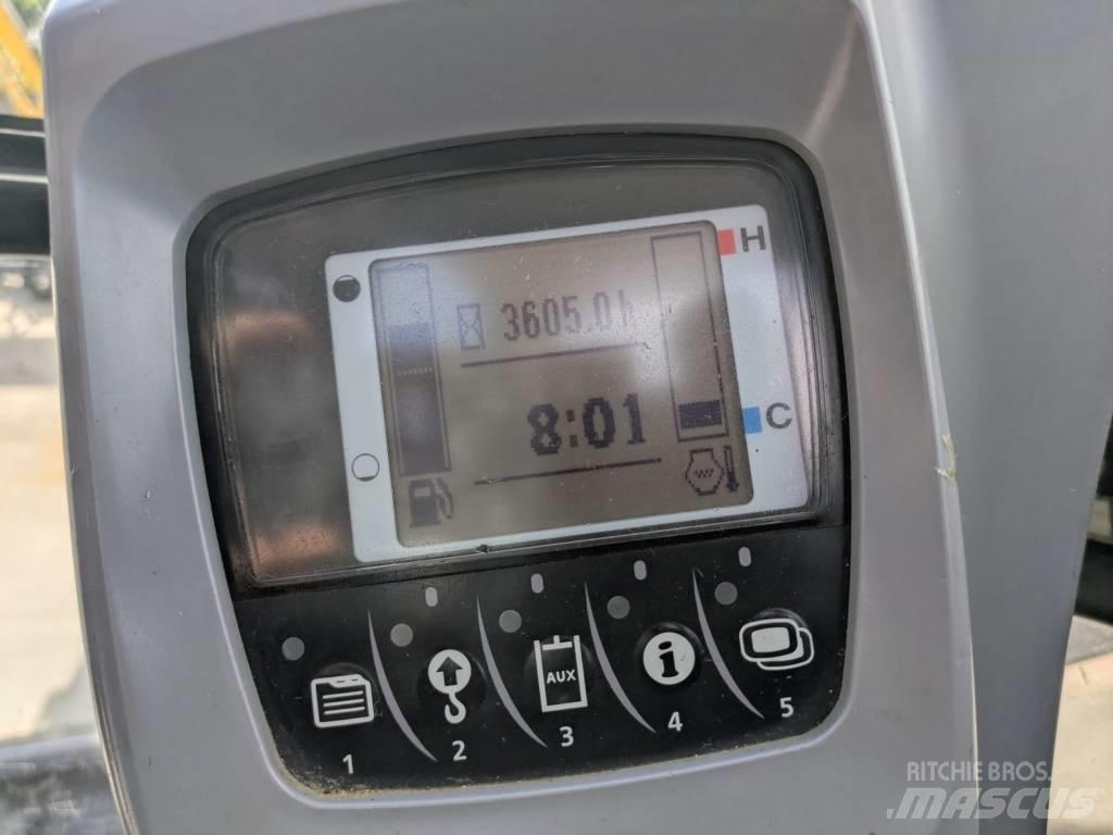 Kubota U 55-4 حفارات صغيرة أقل من 7 طن (حفارات صغيرة)