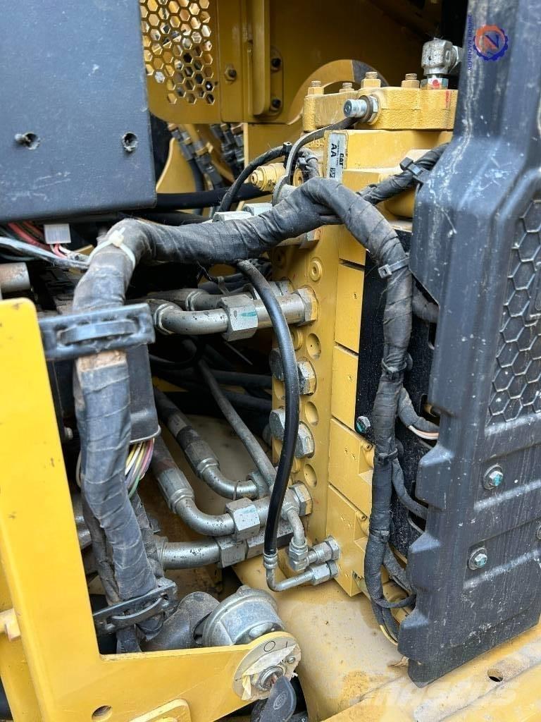 CAT 307.5 حفارات صغيرة أقل من 7 طن (حفارات صغيرة)