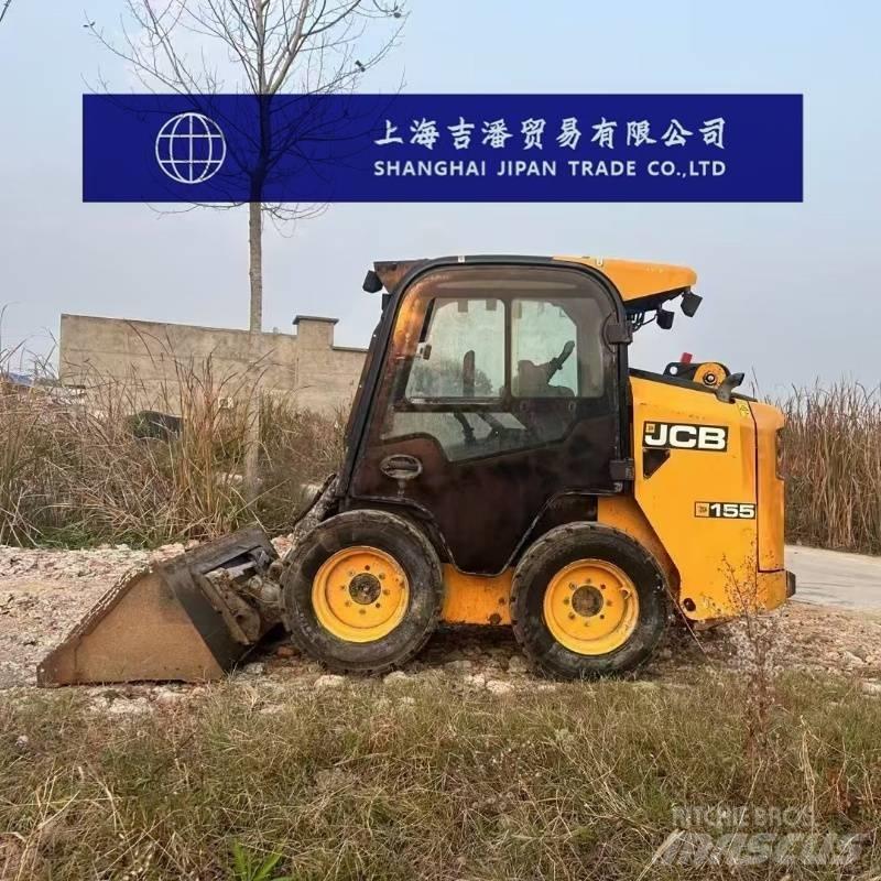 JCB 155 لوادر انزلاقية التوجيه