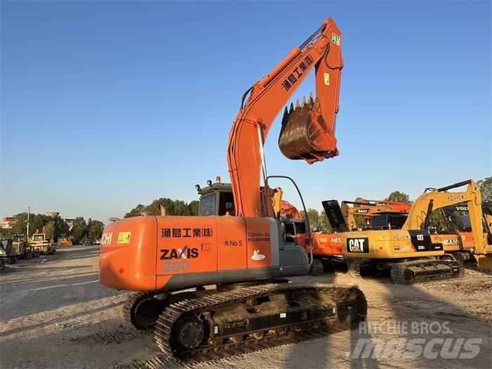 Hitachi ZX 200-6 حفارات زحافة