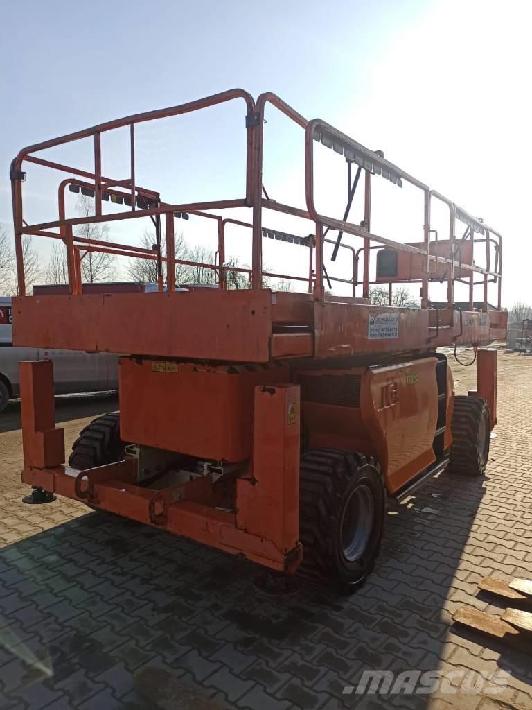 JLG 3394 RT رافعات مقصية الشكل