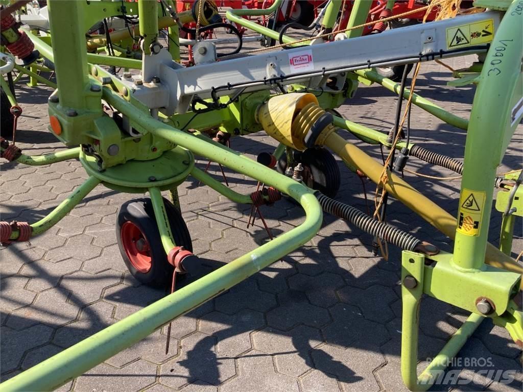 CLAAS Volto 670 مكابس وميبسات التبن