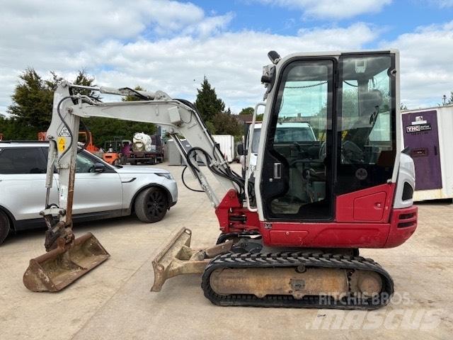 Takeuchi TB 230 حفارات صغيرة أقل من 7 طن (حفارات صغيرة)