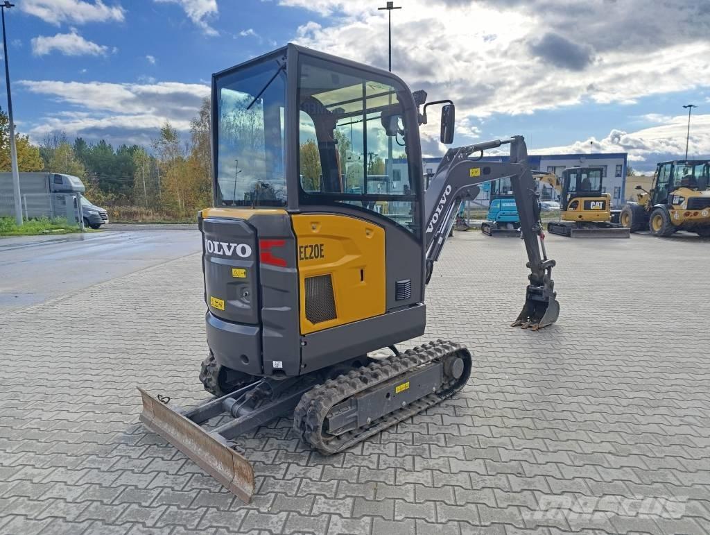 Volvo EC 20 حفارات صغيرة أقل من 7 طن (حفارات صغيرة)