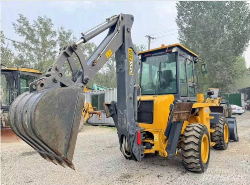 XCMG WZ 30-25 لوادر بعجل