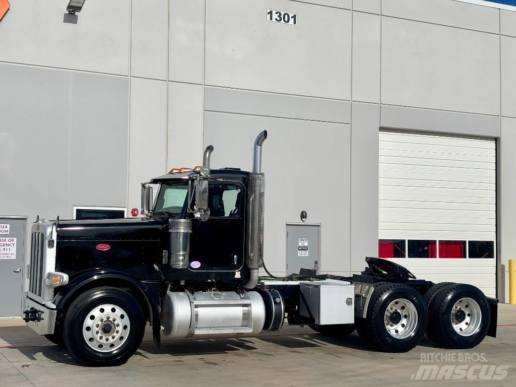 Peterbilt 389 وحدات الجر