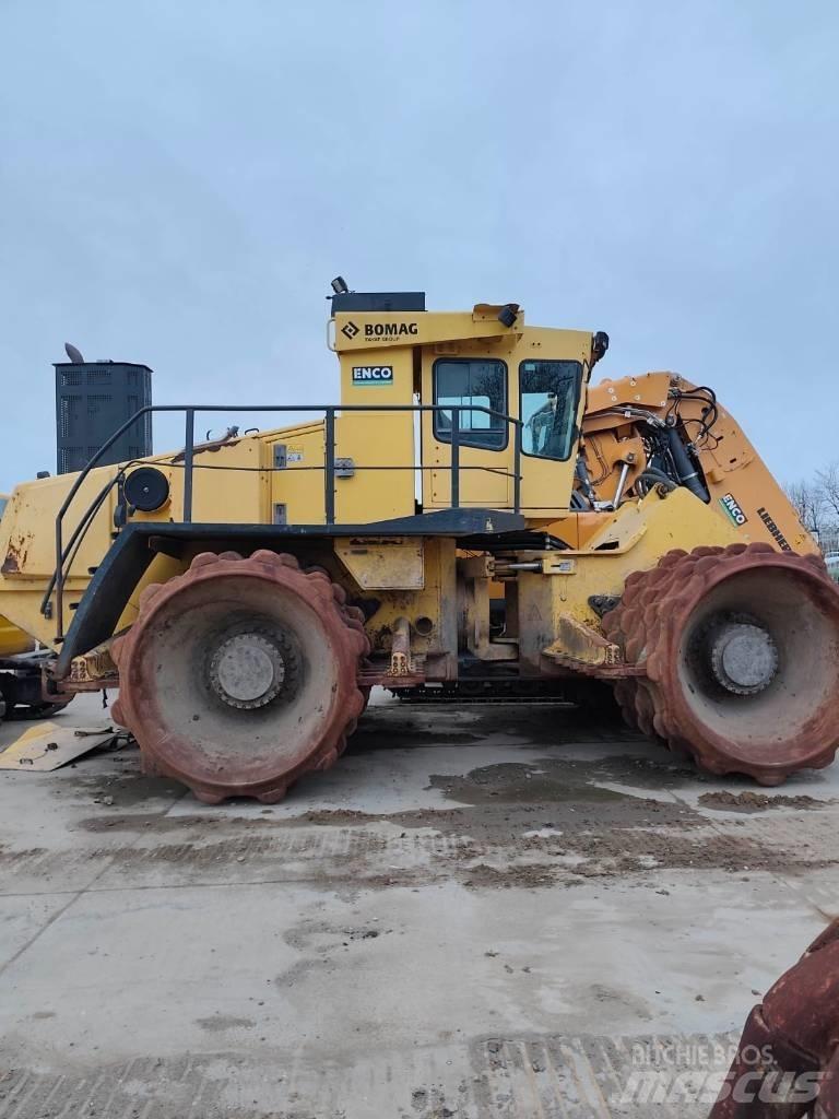 Bomag BC 972 RB مكابس المخلفات