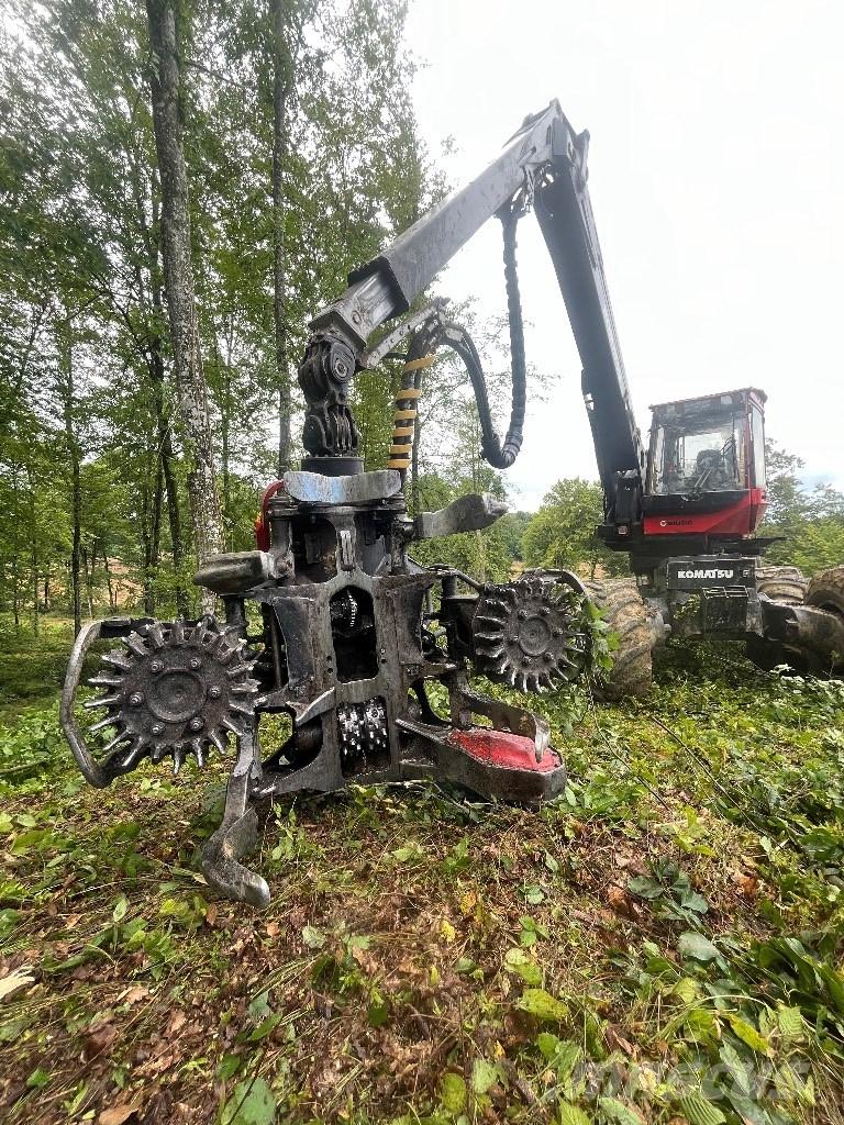 Komatsu 931 حصادات
