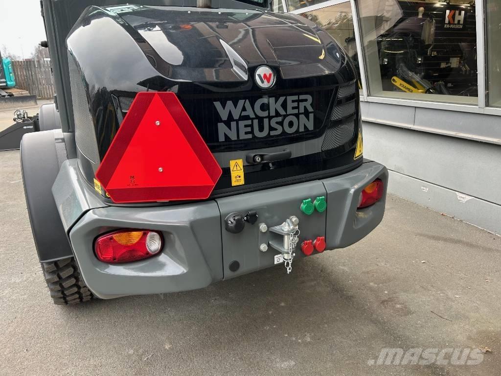Wacker Neuson WL 52 لوادر بعجل