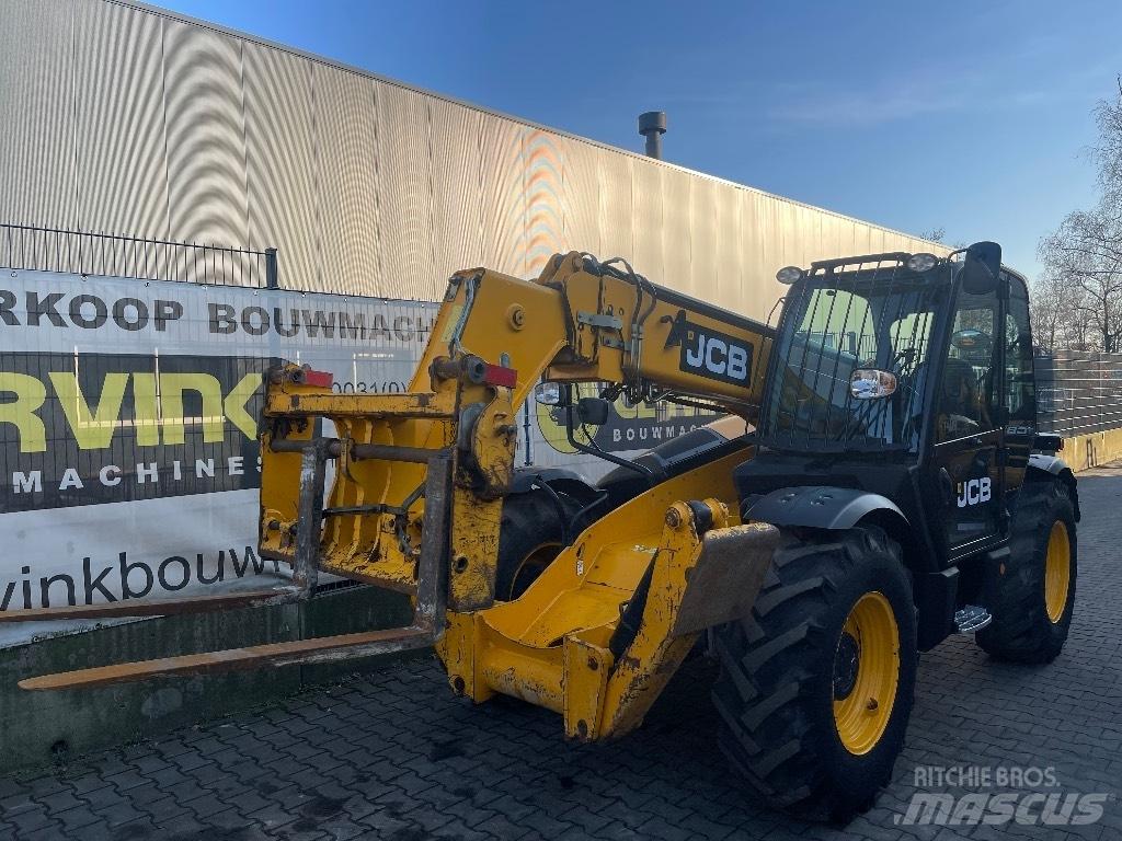 JCB 533-105 مناولات متداخلة