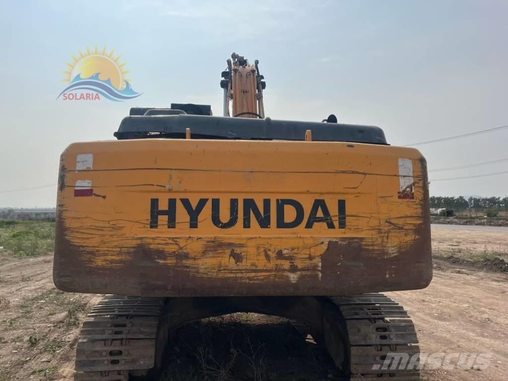 Hyundai Robex 215-7C حفارات زحافة