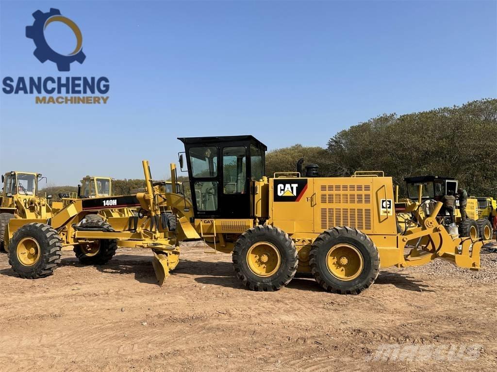 CAT 140 H معدات تمهيد الطرق