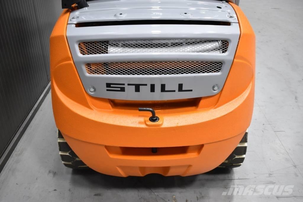 Still RX 70-25 شاحنات الديزل
