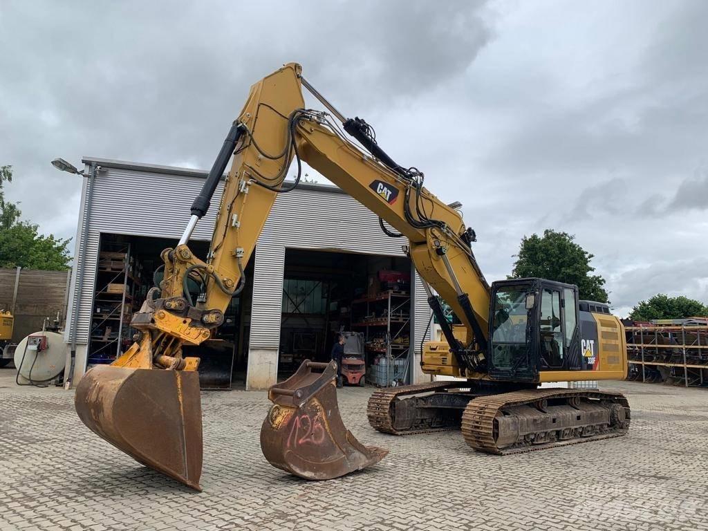 CAT 330FLN VAH حفارات زحافة