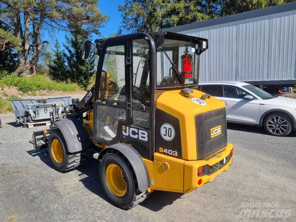 JCB 403 endast 122h لوادر انزلاقية التوجيه