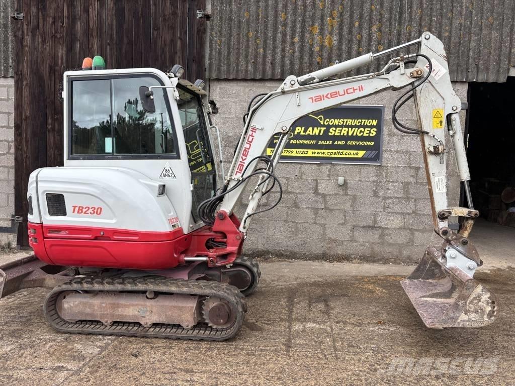 Takeuchi TB 230 حفارات صغيرة أقل من 7 طن (حفارات صغيرة)